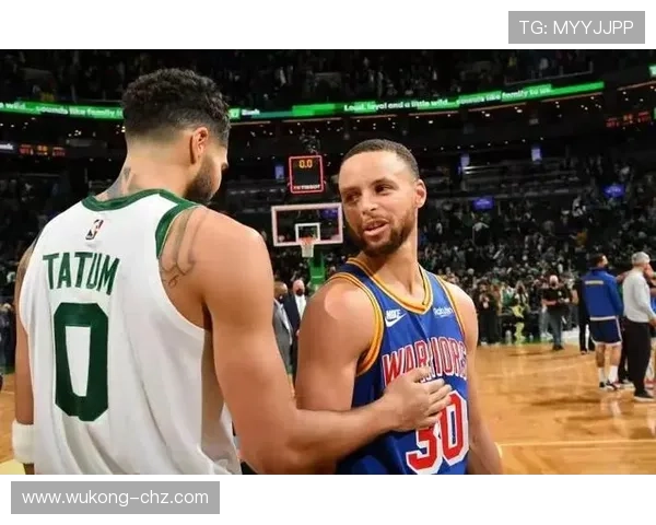 塔图姆单打主导关键回合，更胜库里无球造分