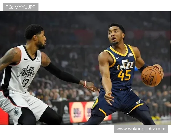 拉玛尔·奥多姆低位持球创造空间提升球队二次进攻效率